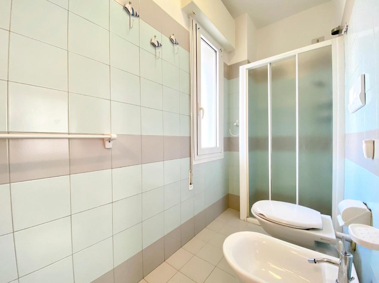 Appartamenti Cristina Carraro Immobiliare - Family Apartments Lido di Jesolo Exterior photo